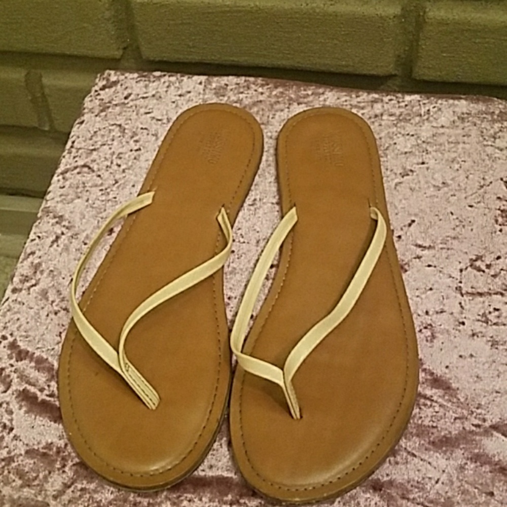 Flip flops